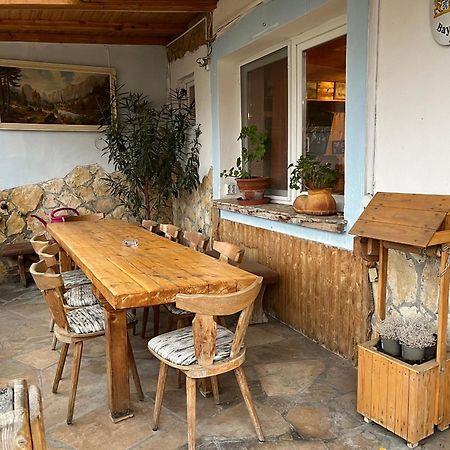 Lenzl'S Panzio Bed & Breakfast Szigetvar Bagian luar foto