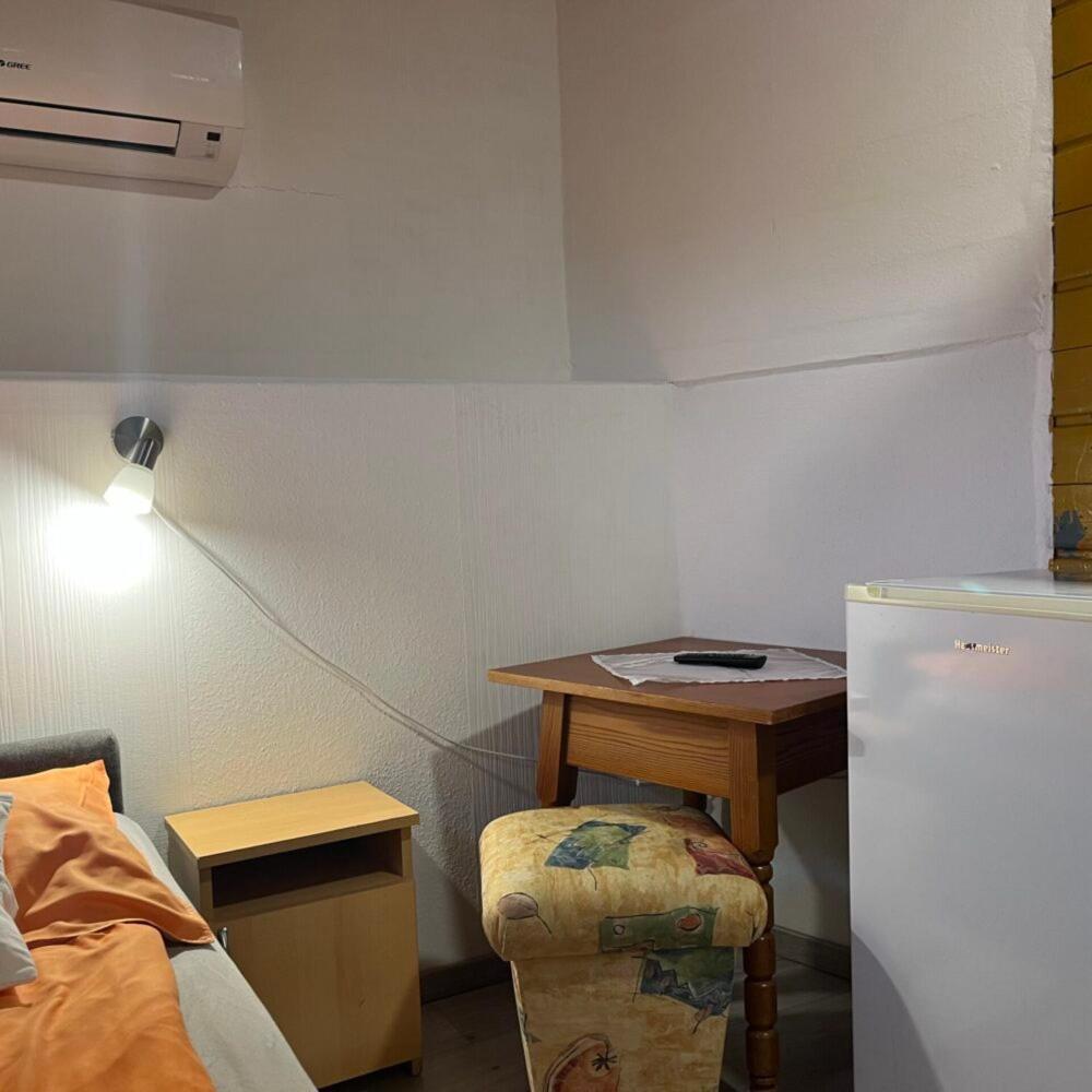 Lenzl'S Panzio Bed & Breakfast Szigetvar Bagian luar foto